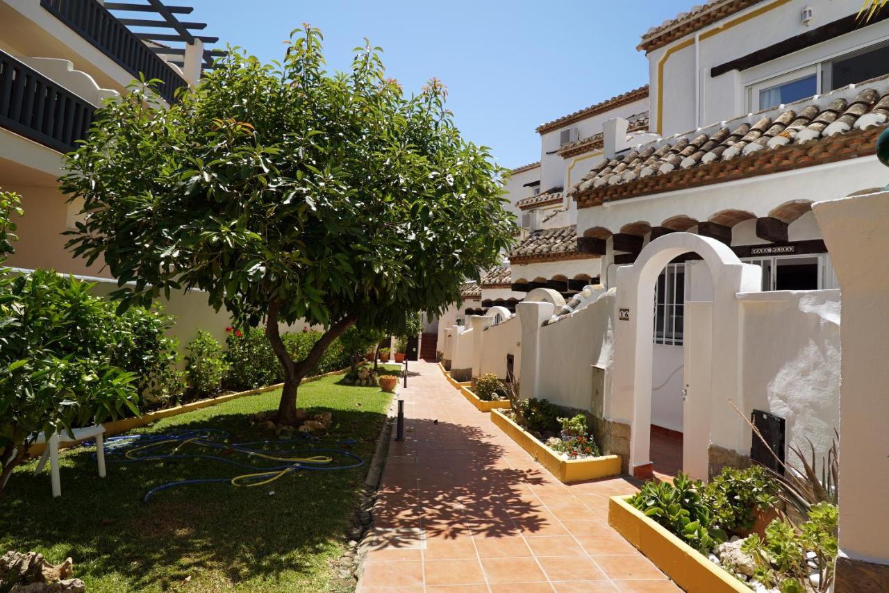 Beach House Casa Luna, Marbella Sitio de Calahonda Exterior photo